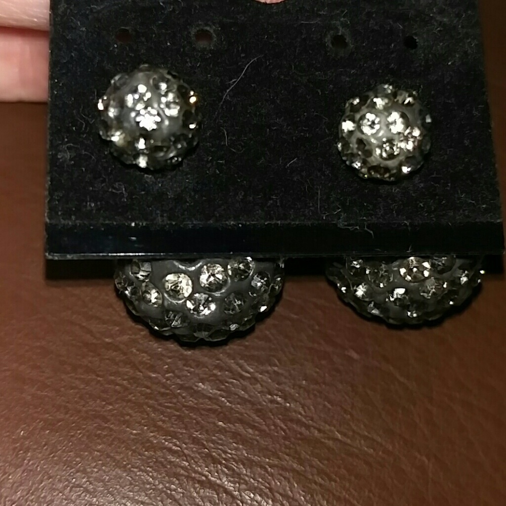 Behind ear in front of ear posts